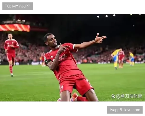 曼联转会策略是否失误问题显现,已对球队本赛季战绩稳定性形成制约 曼联转会策略是否失误问题显现,已对球队本赛季战绩稳定性形成制约